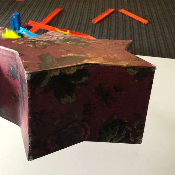 🐰 Rustic Floral Star-Shaped Storage Box - Picture 6 of 6